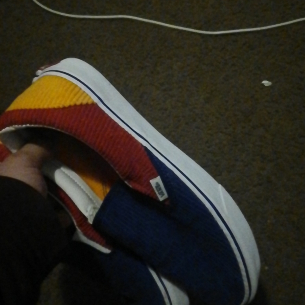 Vans - Picture 4 of 4